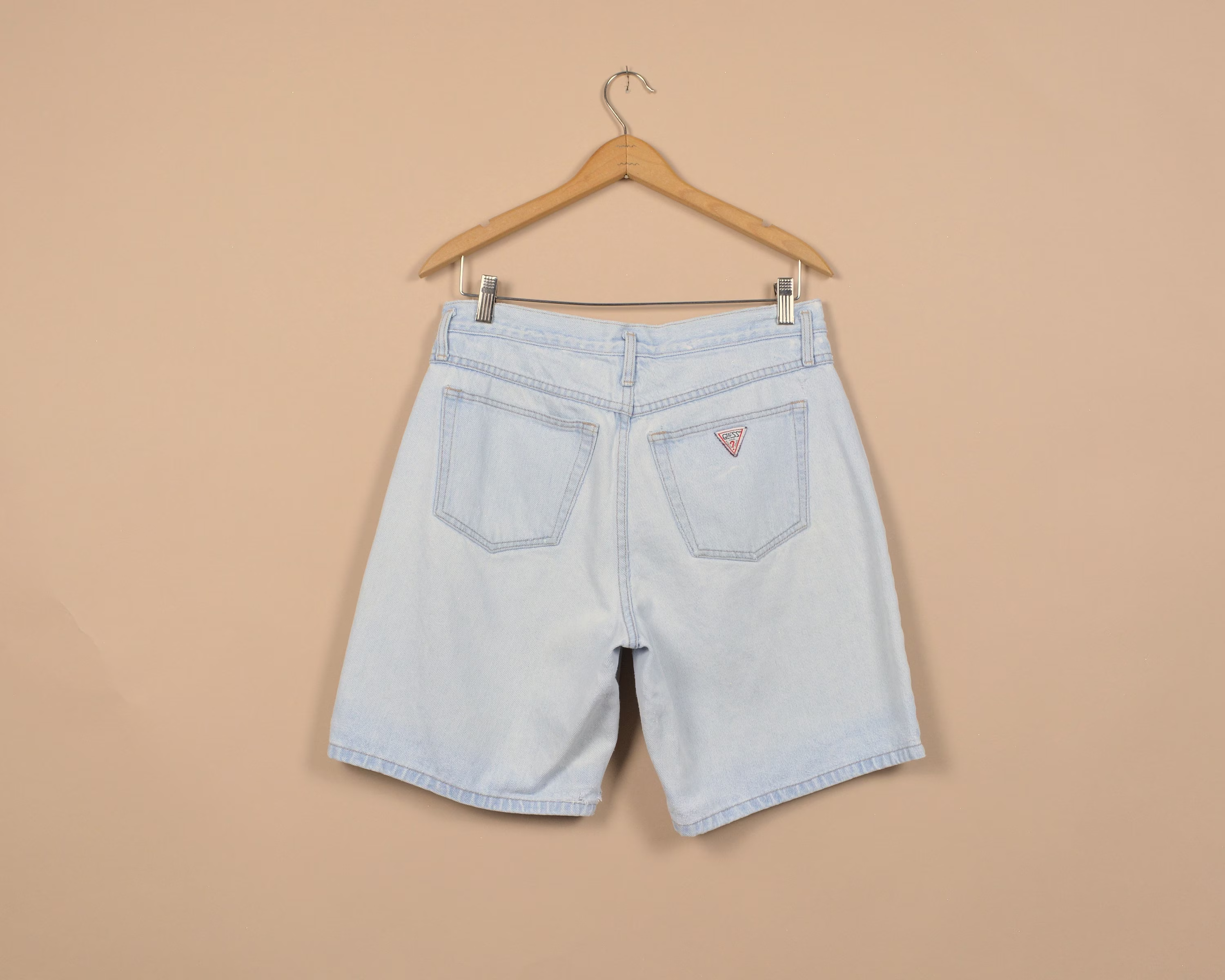 Guess Size 31 Light Wash Button Fly Shorts