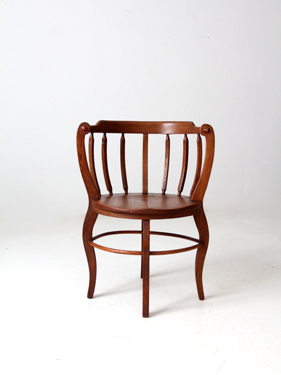 Antique Round Barrel Back Spindle Chair