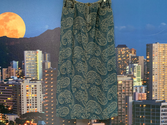 Vintage Liz Claiborne Sz 10 Denim 5 Pocket Style Embroidered Pencil Skirt Very Nice