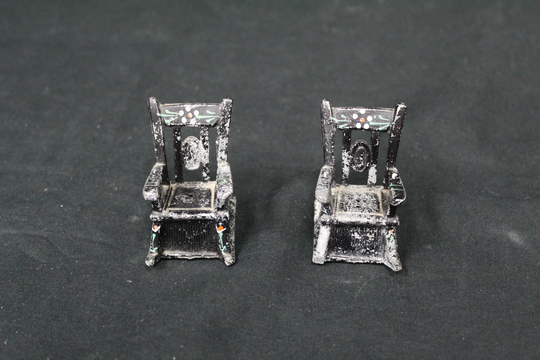 Vintage Metal Rocking Chairs Salt & Pepper Shakers | V3254