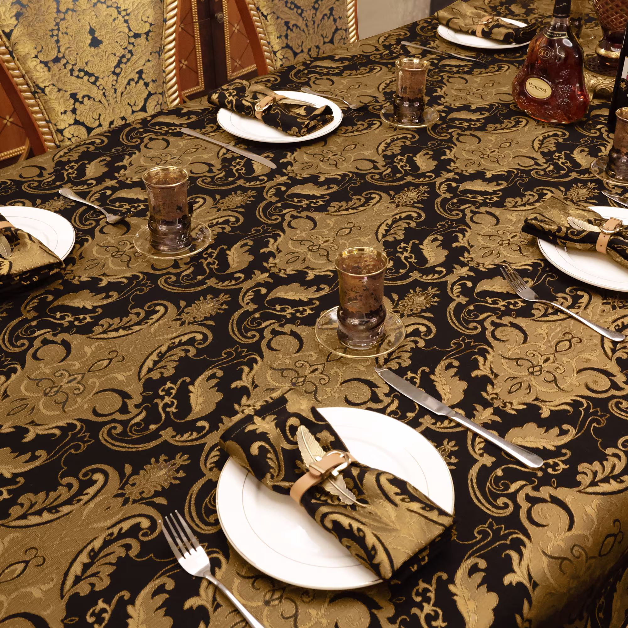Black Florence Table Cloth - Damask Tablecloth With Tassels For Halloween Decoration - Cloth 60x104"/120"
