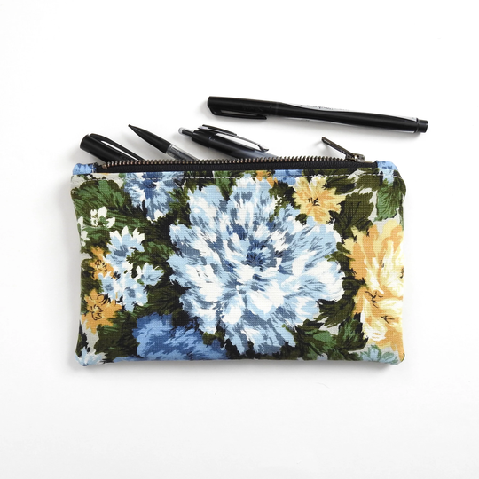 Floral Canvas Pencil Case, Medium Zipper Pouch, Vintage Fabric