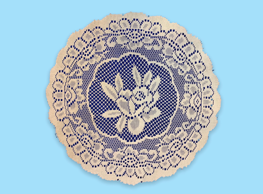 Vintage White Floral Lace Table Tea Cloth