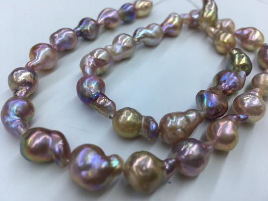 Natural Metallic Rainbow Color Ripple Pearl Strand, Afl008