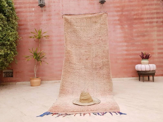 Vintage Moroccan Rug | 3.2x8.4 Gorgeous Blush Runner Rug Apricot Boujaad Boujad Hallway Rug, Berber Colorful Ublnique Berber