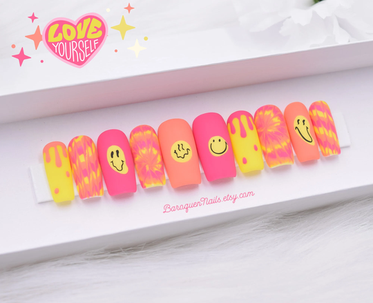 Trippy Tie Dye Press On Nails Neon Lights Pink Yellow Swirl Water Marble Nail Art Melting Smiley Retro Drip Fake Glue