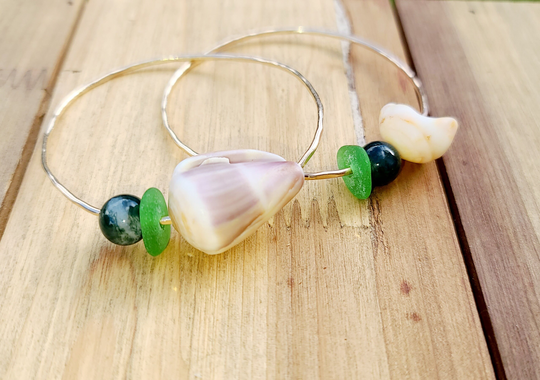 Hawaii Bangle, Moss Agate Shell Gold Jewelry, Beach Shell Bracelet, Puka Bracelet
