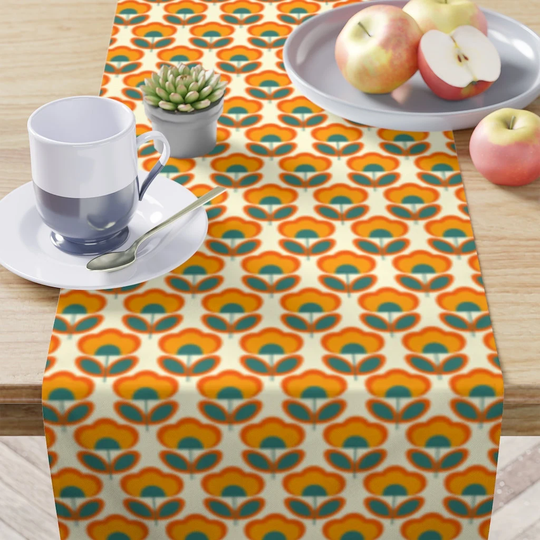 Mid Century Modern Table Runner, Retro Linens, Dining Linens 70's Kitchen Decor, Centerpiece, Housewarming Gift, Flowers