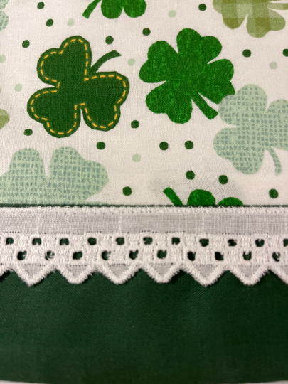 st. Patrick's Shamrocks & Lace Table Runner