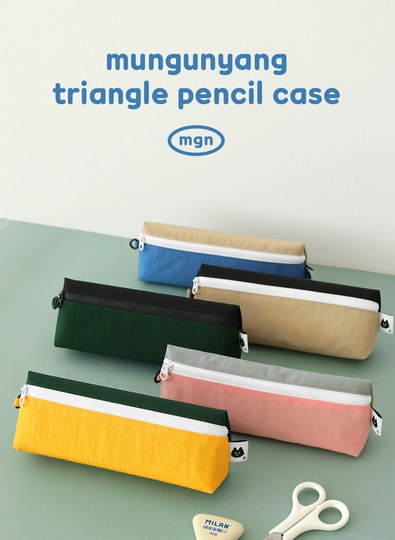 Triangular Pencil Case/Pen Case Pouch Zipper Bag Makeup School Supplies