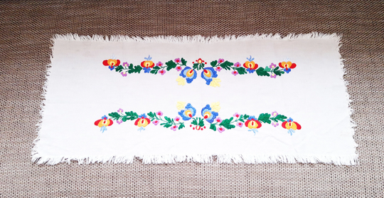 Handmade Hungarian Kalocsa Linen Handmade Embroidered Tablecloth, Traditional Folk Art Table Linen Flower Pattern, Sewing Pattern Tablecloth