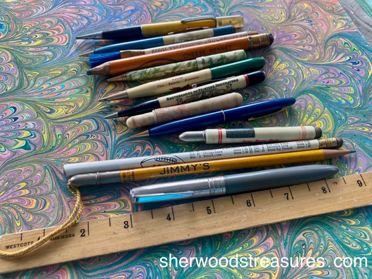 13 Vintage Mechanical Pencils Fountain Pens & Advertising 49'er Football Chevron Brotherhood Of Painters Venus Pen