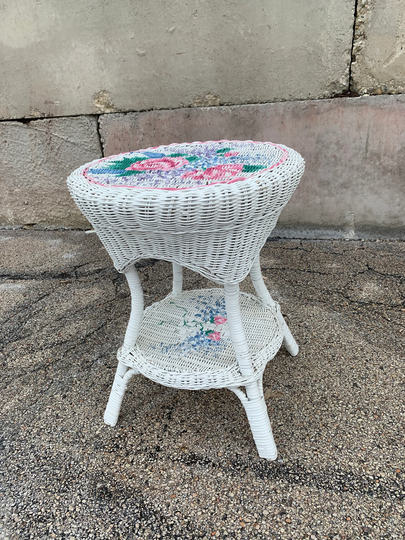 Vintage White Wicker Side Table W/Painted Roses ~ Round End W/Magazine Shelf Farmhouse Cottage Pink, Blue Green