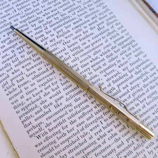 Vintage 1950's Gold Propelling Pencil, Engine Turned Quilted Pattern Engraving
