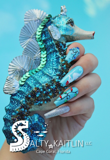 Seasons Greetings Press On Gel Nails