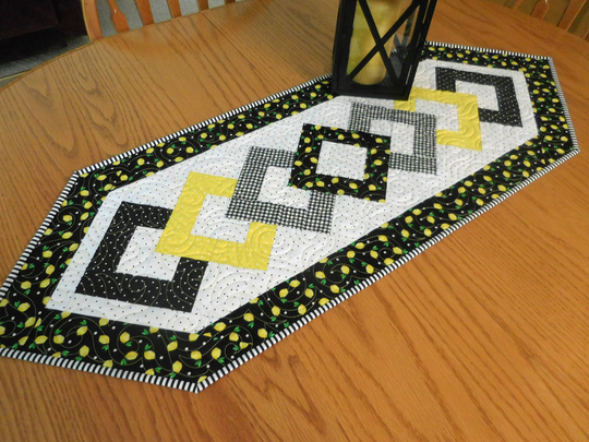 Quilted Table Runner, Lemon Yellow Fruit, Cottagecore, Farmhouse Decor, Citrus