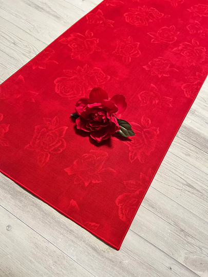 Valentines Table Runner, Runner Valentines, Rose Decor, Bridal Shower Wedding Decor