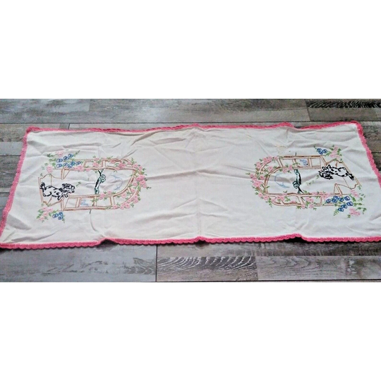 Vintage Hand Embroidered Table Runner Dresser Scarf Dog Garden Arch Mcm 36x15