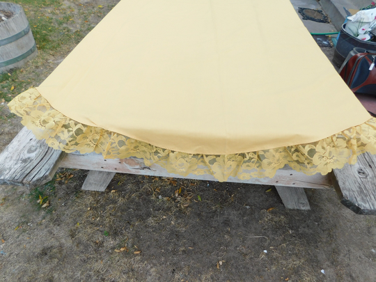 Vintage Long Goldish Oval Table Cloth, 87x65, Vtg Cloth Lace Trim Decor, Home Daysgonebytreasures