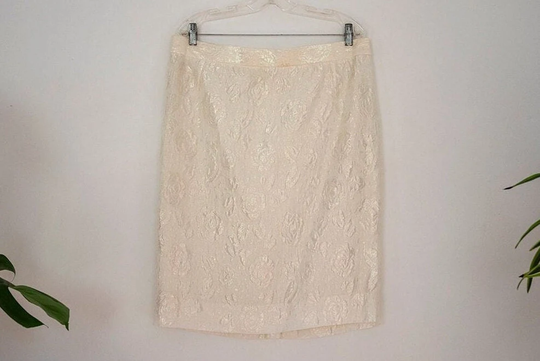 Vintage Pearl White Floral Mini Pencil Skirt