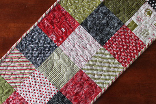 Christmas Table Runner, Quilted The Card, Handmade, Black Red Green Cream, Noel, Sweetwater, Moda