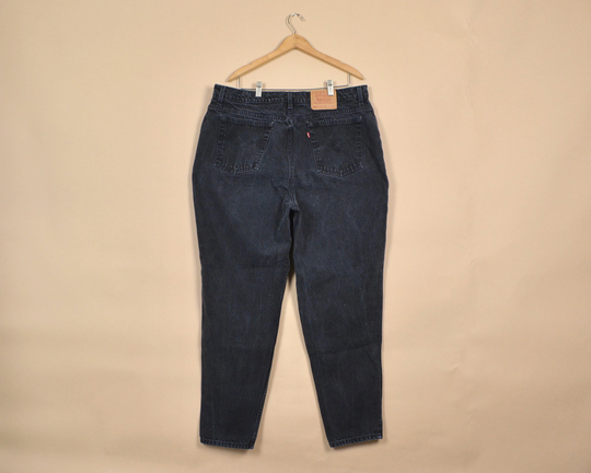 Levi's 522 Size 38 Plus Black Tapered Leg Fit Vintage Jeans