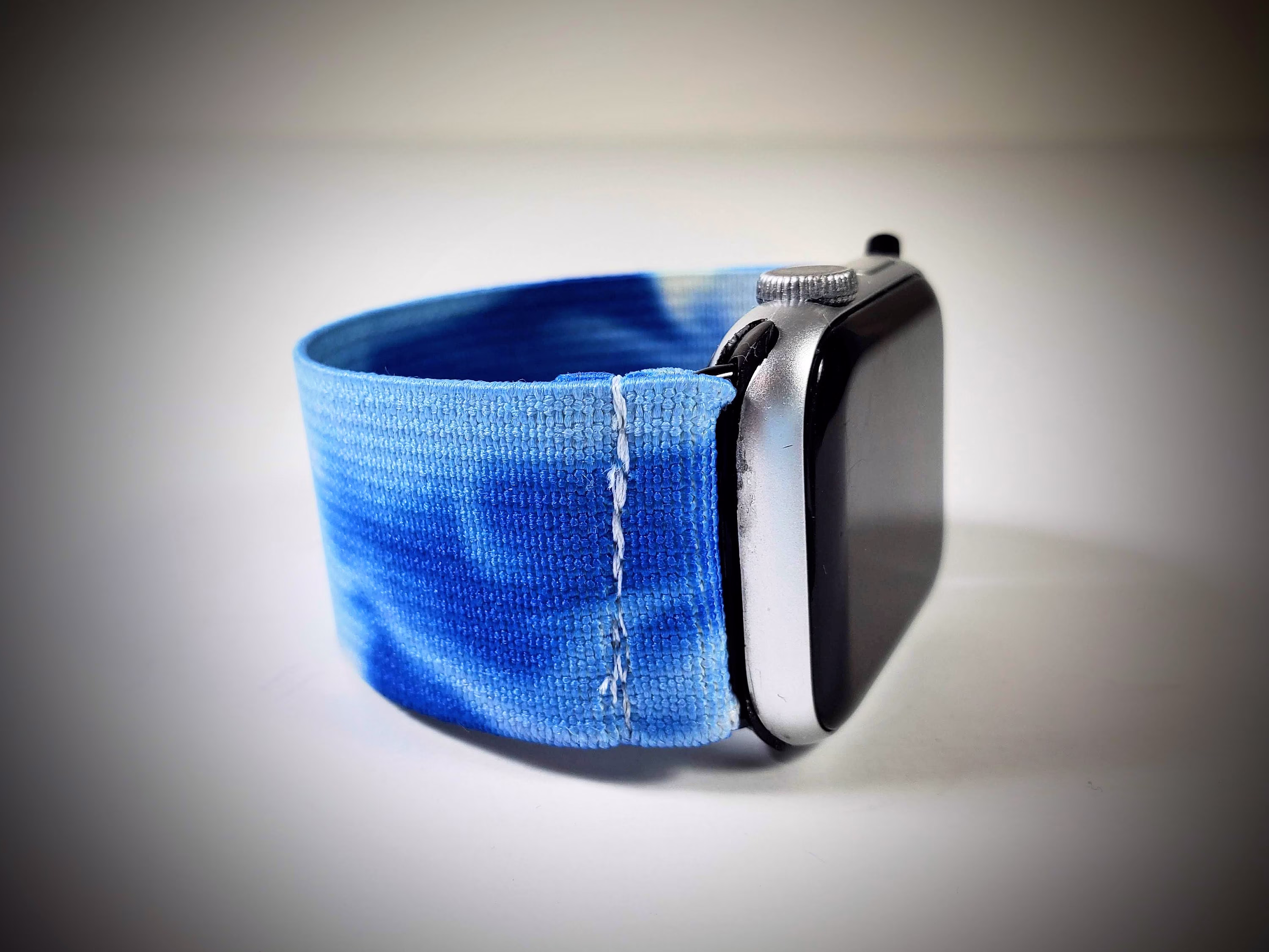 Blue White Tie Dye Elastic Watch Band For Apple - 38mm 40mm 41mm 42mm 44mm 45mm ; All Series | Models 1 8 & Se
