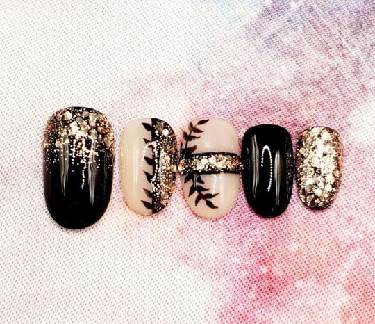 Black & Gold Nails