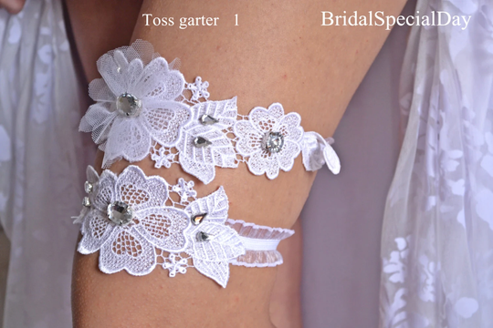Wedding Garter Set Belt Lace Flower Garter, Bridal Rhinestone Set, Applique White Handmade Garters, Gifts For Bohemian