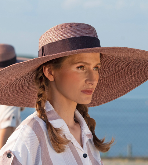 Ladies Summer Fedora in Puristic Shape, With Extra Wide Brim. Handmade Single Piece From Wheat Straw Braid The Shade Mauve, Gabo