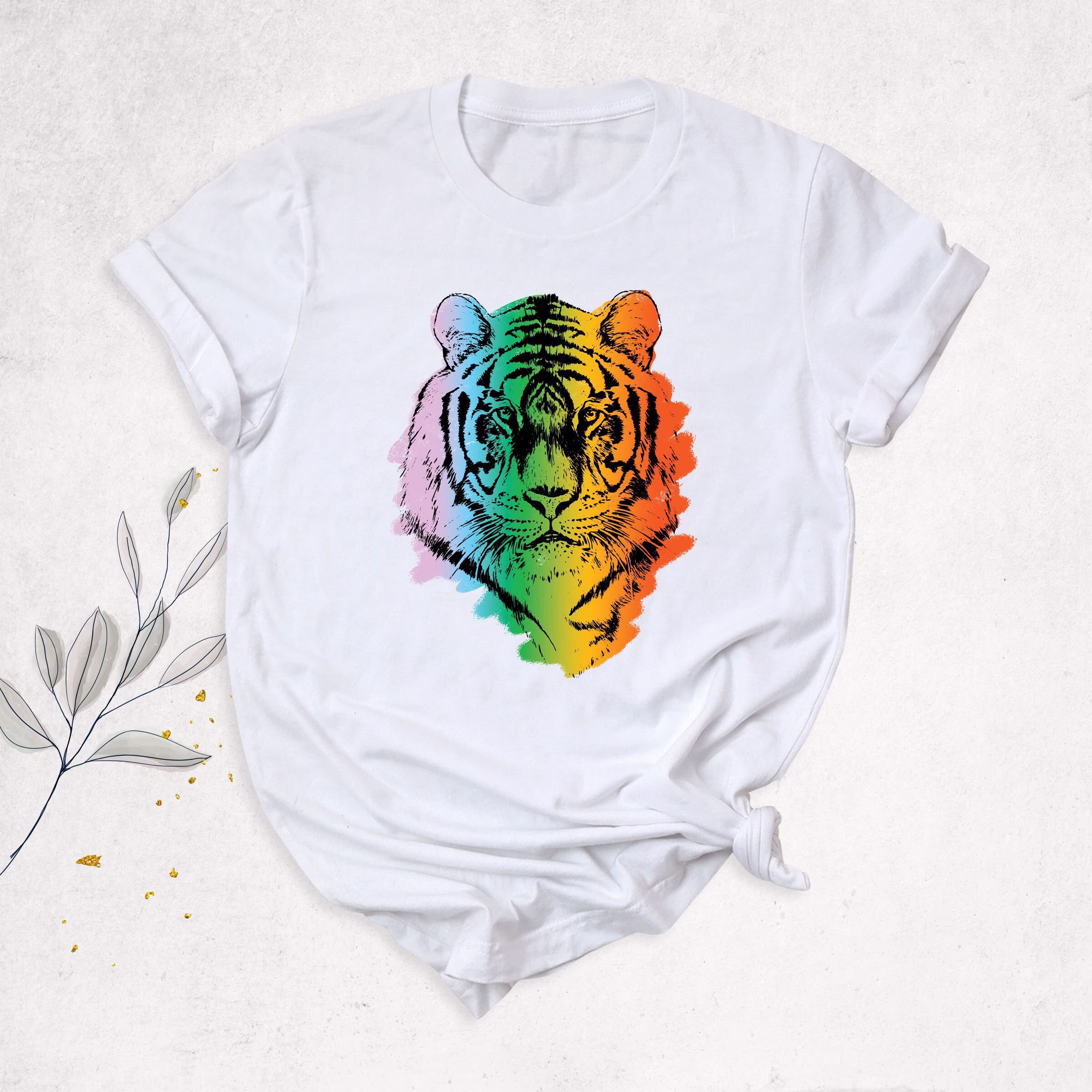 Colorful Tiger Shirt, Women's Face Big Cat Mom Gift Animal Aesthetic T-Shirt