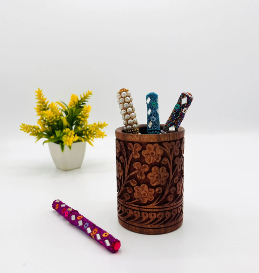 Handmade Pen Holder Wood Carving Art, Pencil Cup Desk Organizer Office Decor Gift For Teacher, Wooden Employee Corporate Gifts