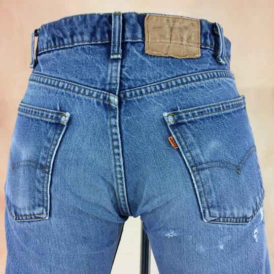 Size 32 Vintage Levis 505 Women's Jeans W32 L30 Medium Wash Mom Fit High Rise 80's Distressed Boyfriends Made in Usa, Waist 32"