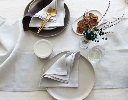 Linen Table Runner in Various Colors, Coffee Runner, Wedding Decor, Housewarming Gift, Linens, Washed, Contemporary