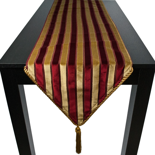 Sherry Kline Moselle Table Runner