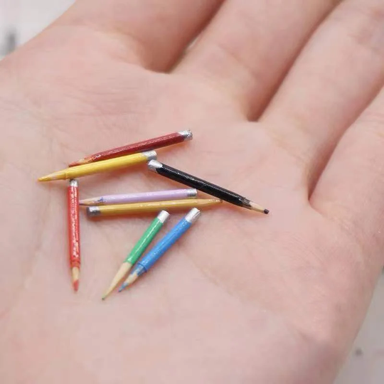 112Th Scale Dollhouse Colored Pencil Set Miniature Office Decor