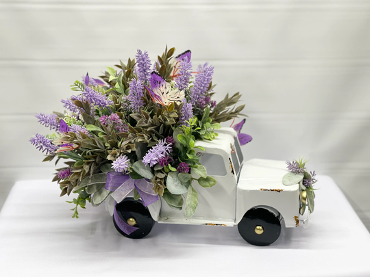 Table Centerpiece-Farmhouse Decor-Lavender Decor-Floral Centerpiece-Truck Centerpiece-Floral Arrangement