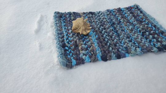 Niagara Falls Rag Weaving Table Rug Placemat