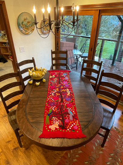 Table Runner Chiapas, Red, Mexican Runner, Mexico Wall Art, Handwoven Hand Embroidered Runner Mexico, Chiapas Hanging