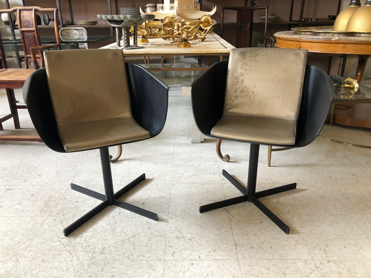 Pair Of Italian Mid Century Modern Carlo Columbo Chairs