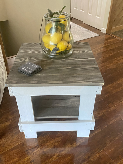 Farmhouse End Table