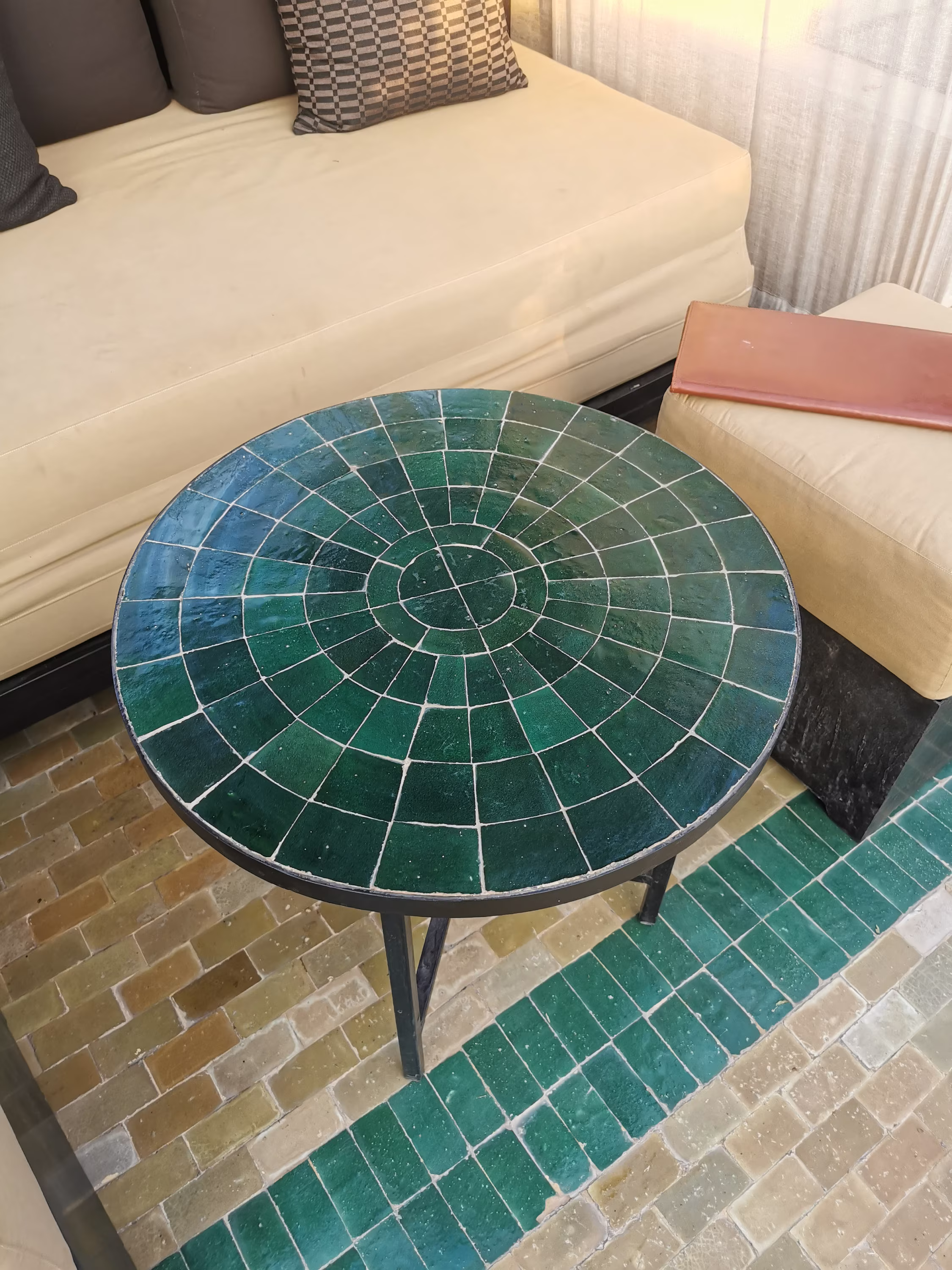 Outdoor Emerald Green Coffee Table