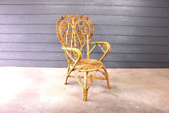 Vintage Rattan Peacock Style Chair Cane Retro Eclectic Boho Bohemian Beach Palm Emmanuelle