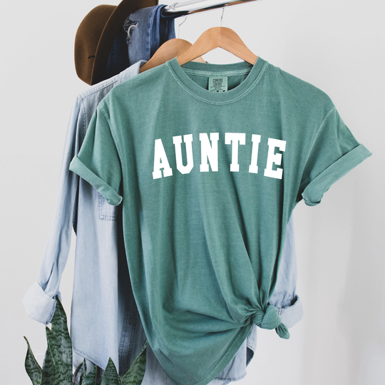 Comfort Color Aunt Shirt, Auntie Pregnancy Announcement, Gift For Aunt, Reveal To Cool Shirt