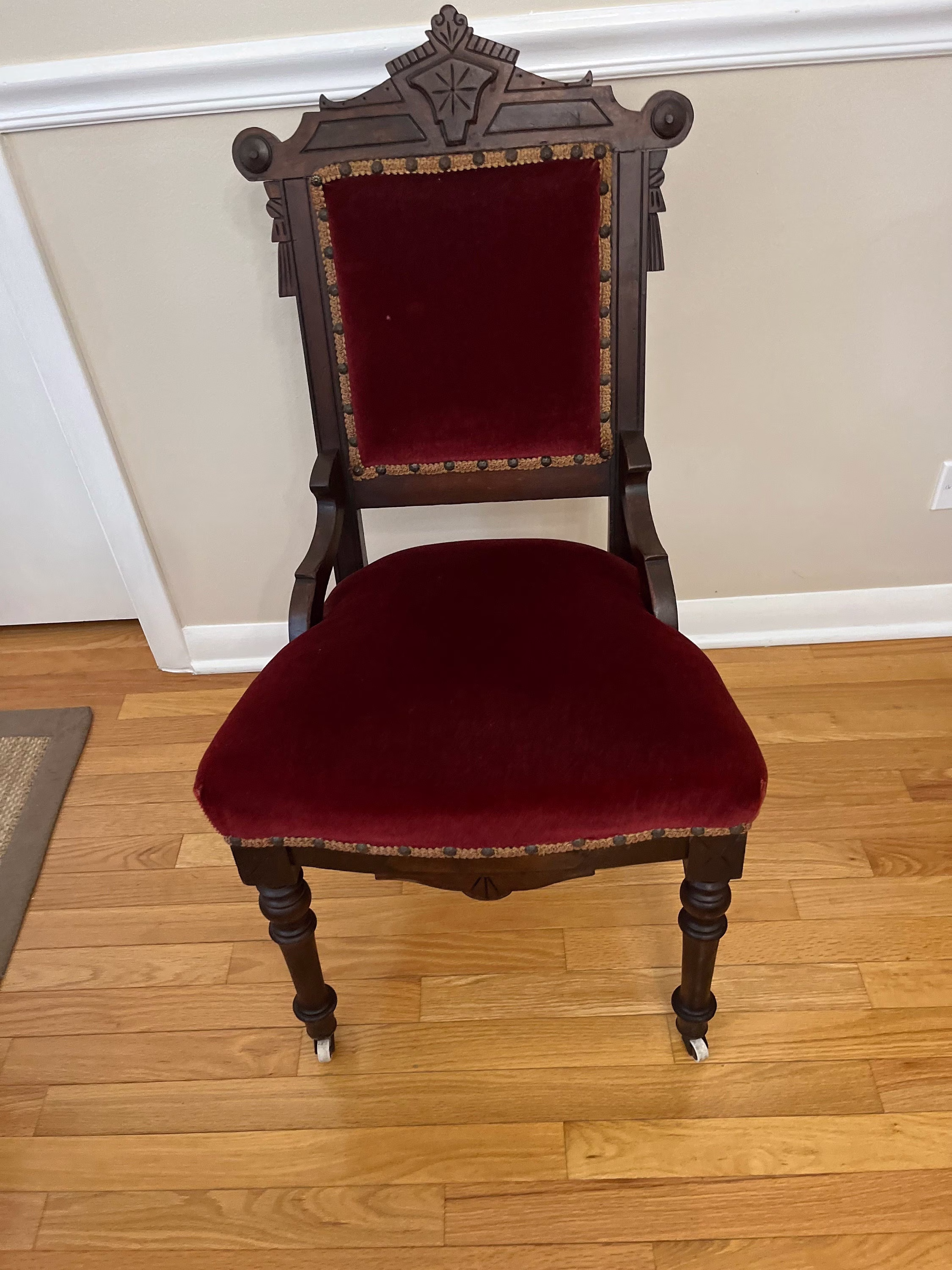Antique Victorian Eastlake Walnut Parlor Vanity Side Accent Chair