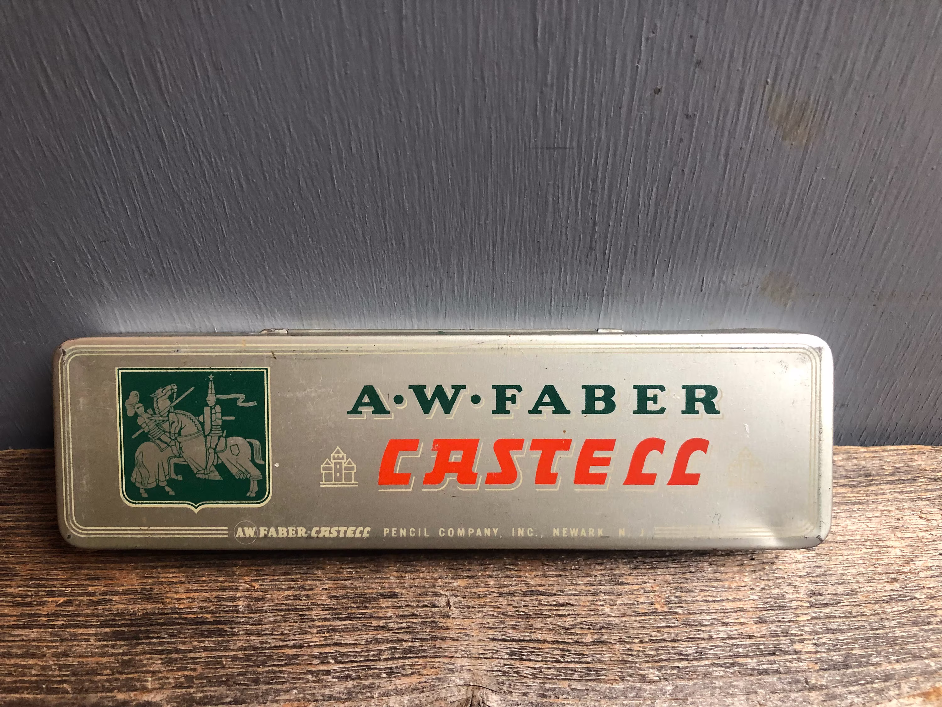 Vintage A.w. Faber Castell Metal Pencil Box Box, Pencils, Aw
