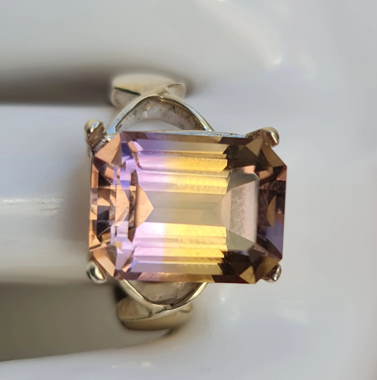 Tri Color Ametrine. Natural Ametrine 6.85Ct. Rare Color Pink-Yellow - Purple. Ring Cd092