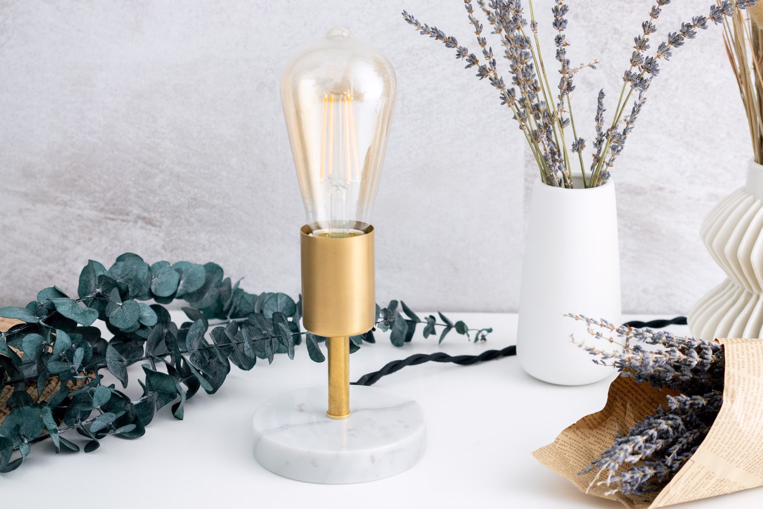 Minimalist Light - Small Table Lamp Led Edison Desk Brass Black Nickel Marble Model No. 7941