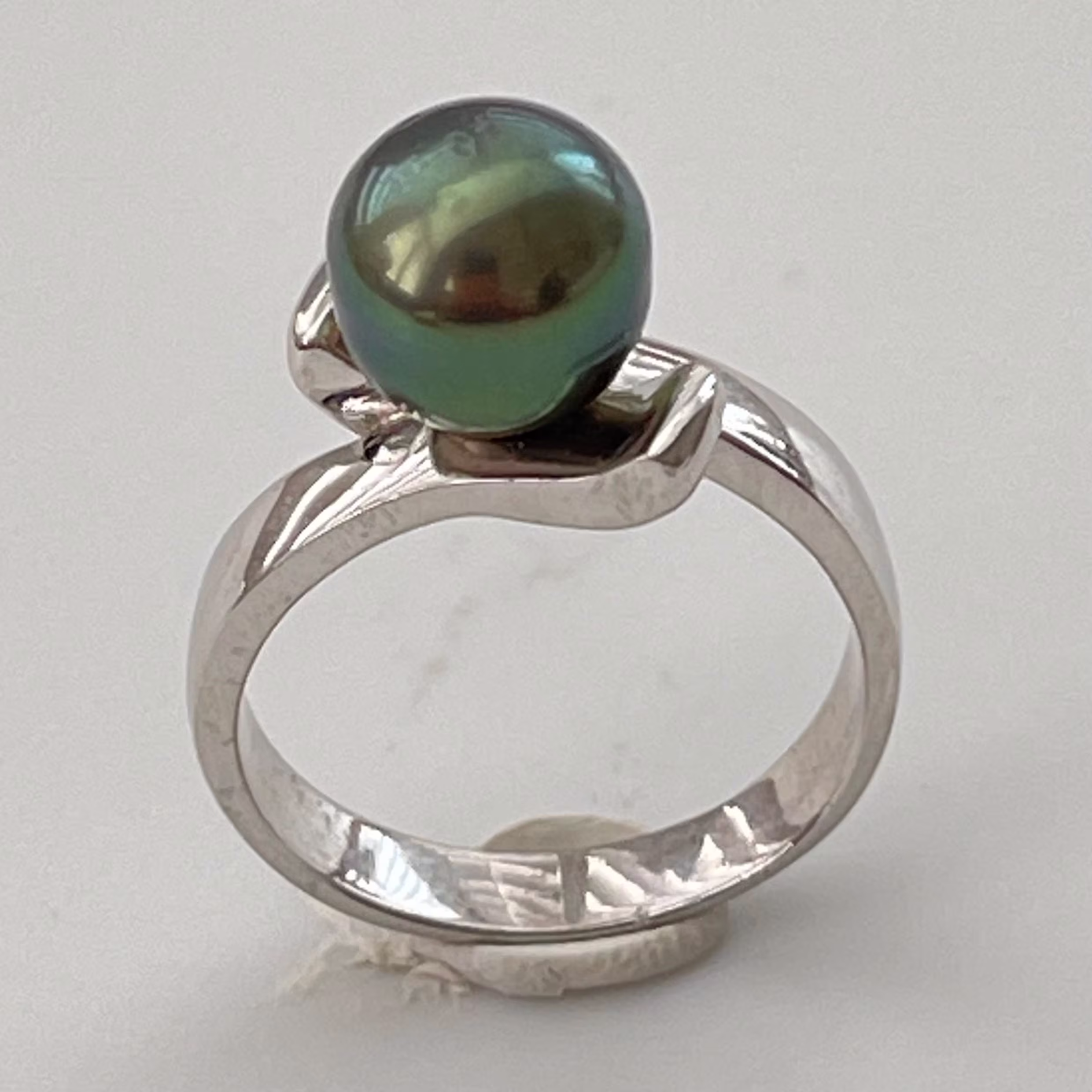 Super Luster 9mm Aa Natural Color Peacock Tahitian Cultured Pearl Ring