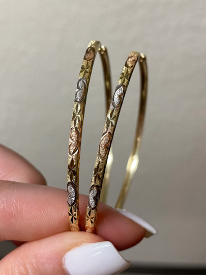 14K Tri-Color Hoop Earrings. 2.5 Inch Hoops. Yellow Gold White Rose Diamond Cut Heart Design